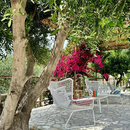 Garga Apartment